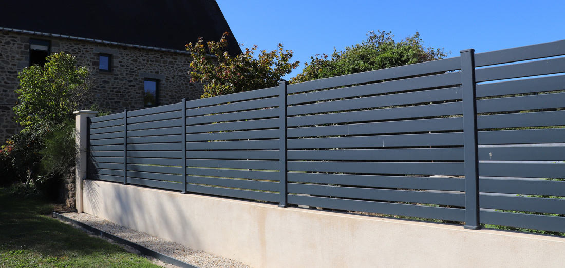 Cl&ocirc;ture BOLLENE